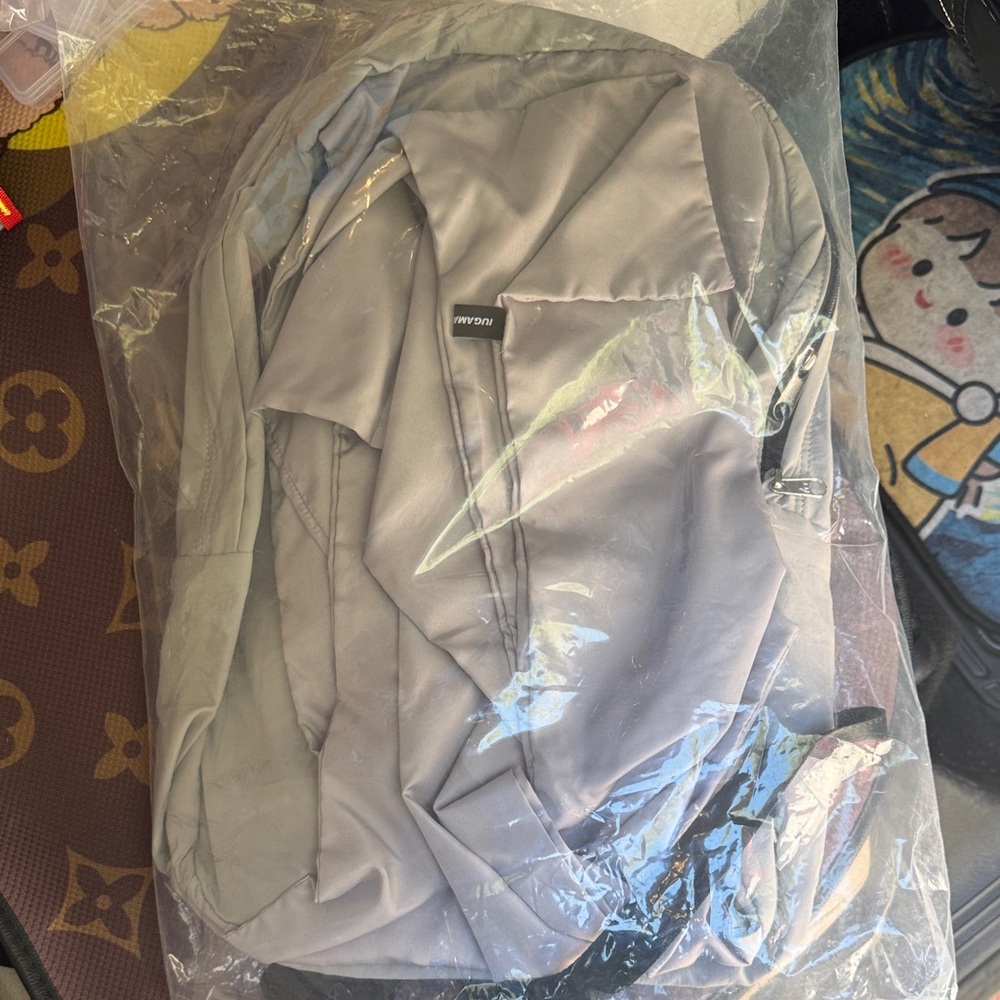IugaMakaras Iuga Knotted Backpack (Nylon-silver)